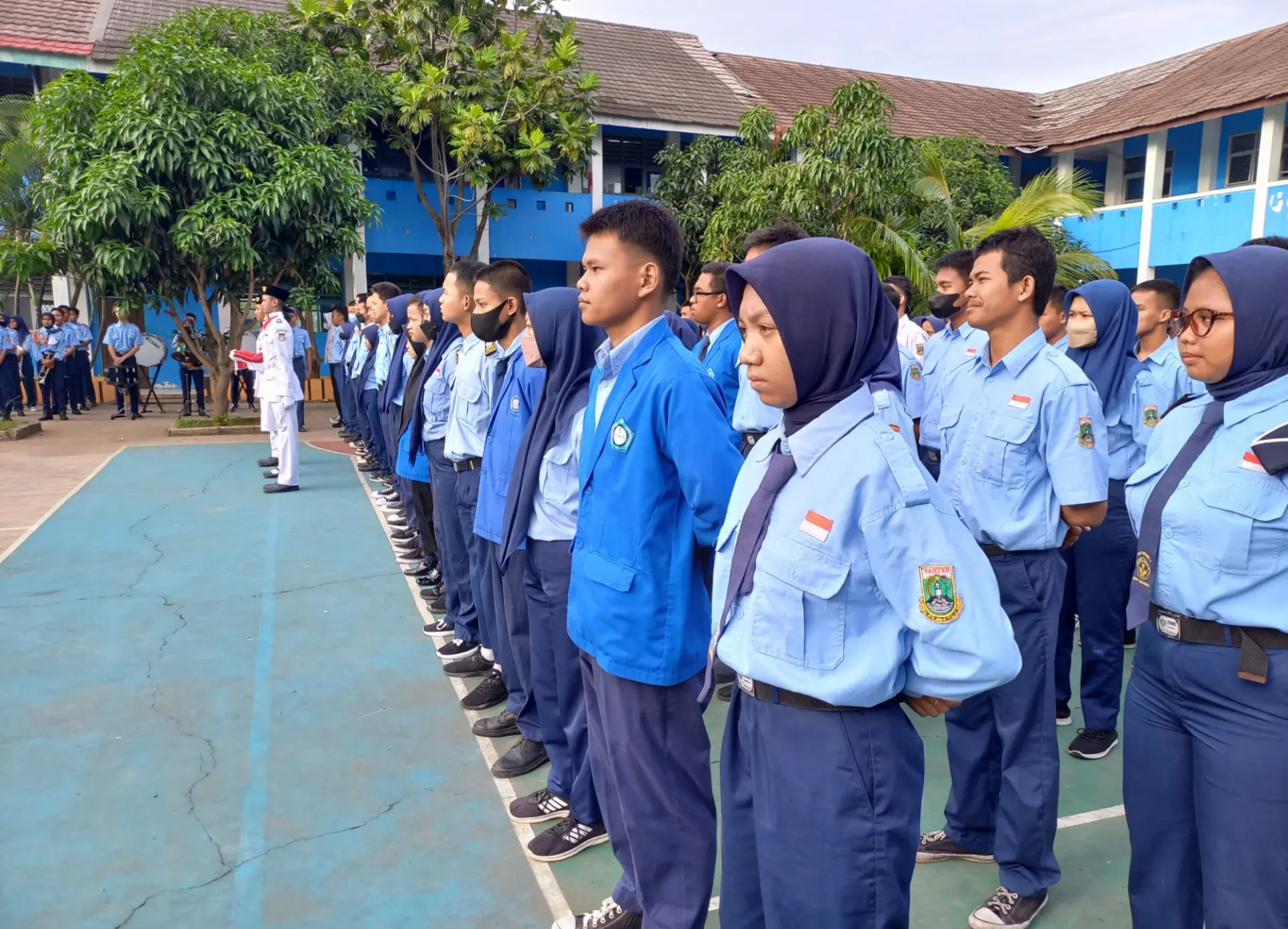 Kegiatan Upacara Pengibaran Bendera Merah Putih